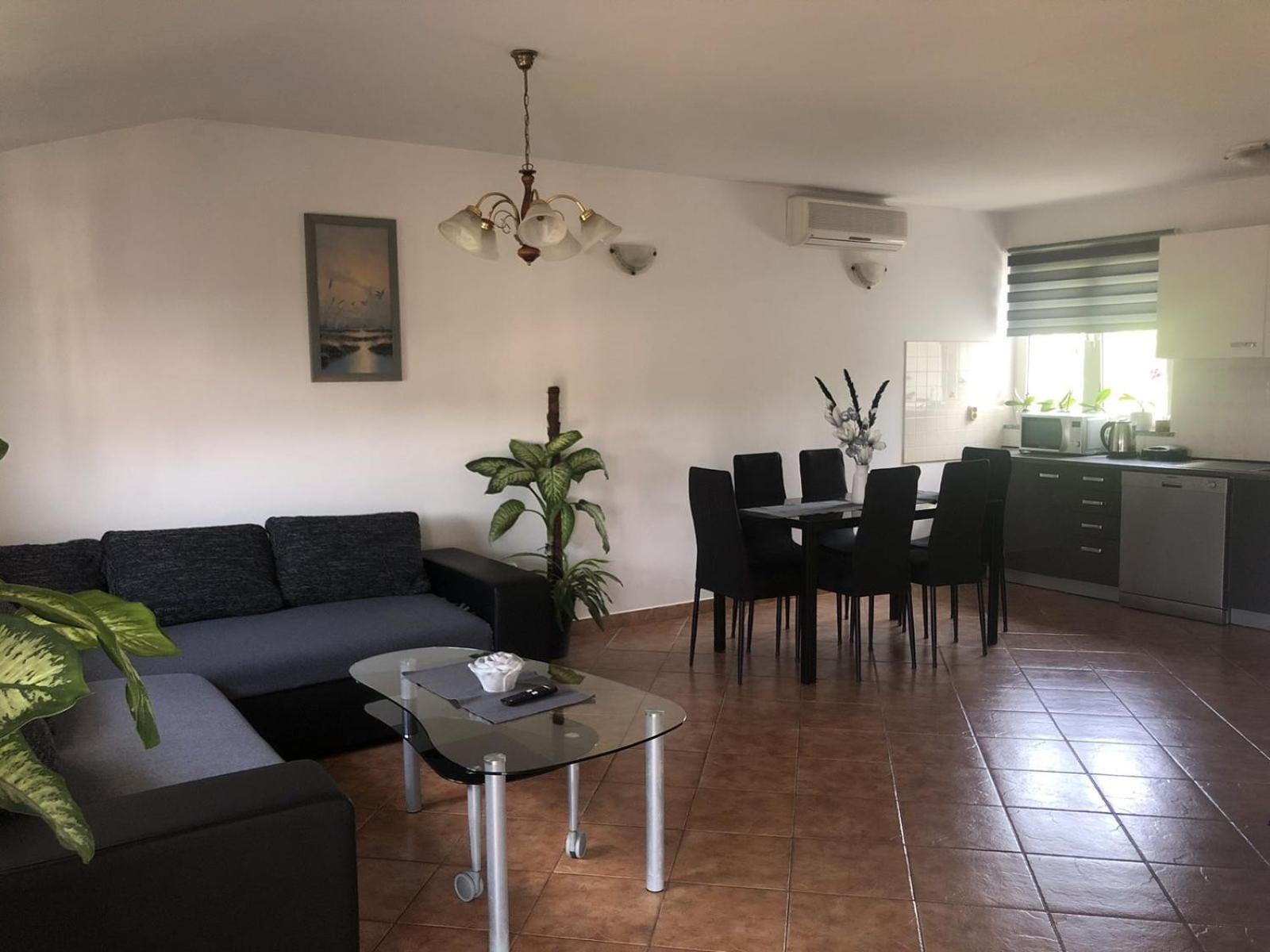 Apartman Sara Ровинь Экстерьер фото